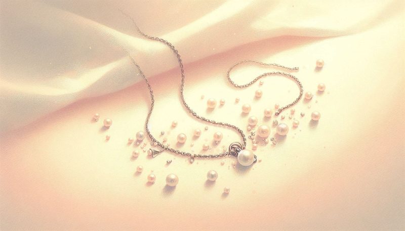 夢占い|ネックレスが壊れる夢は対人トラブルや恋愛運低下の警告?